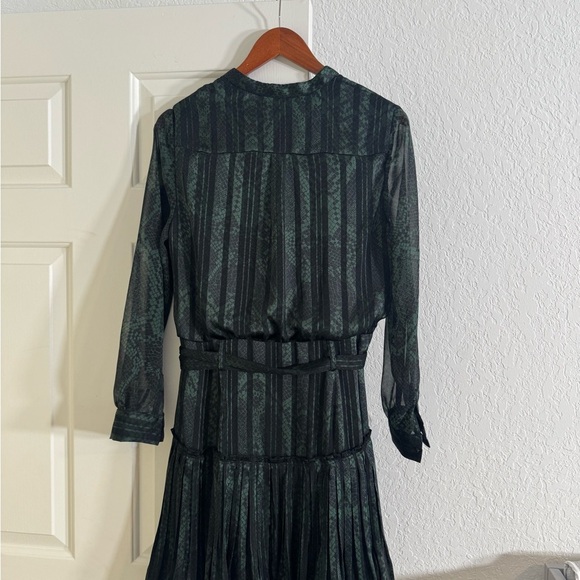 REISS Gillian Ruffle Interest Mini Dress - Picture 4 of 8